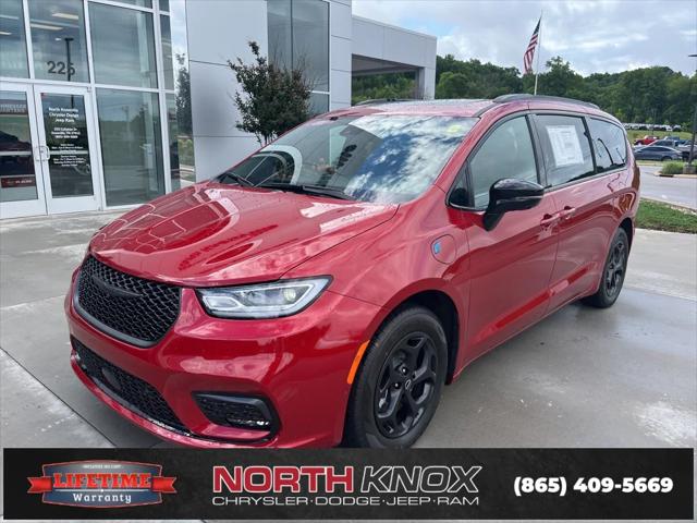 2025 Chrysler Pacifica Hybrid PACIFICA PLUG-IN HYBRID S APPEARANCE