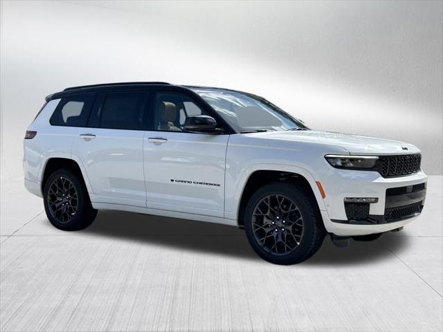 2025 Jeep Grand Cherokee GRAND CHEROKEE L SUMMIT 4X4