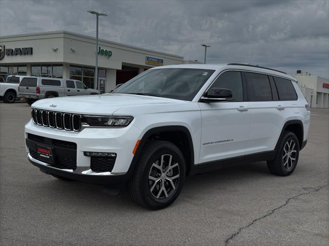 2025 Jeep Grand Cherokee GRAND CHEROKEE L LIMITED 4X4