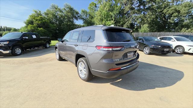 2025 Jeep Grand Cherokee GRAND CHEROKEE L LAREDO X 4X2
