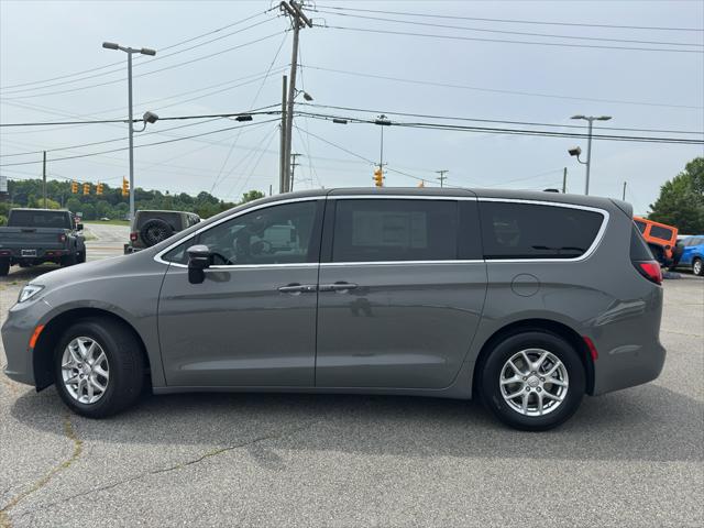 2025 Chrysler Pacifica PACIFICA SELECT