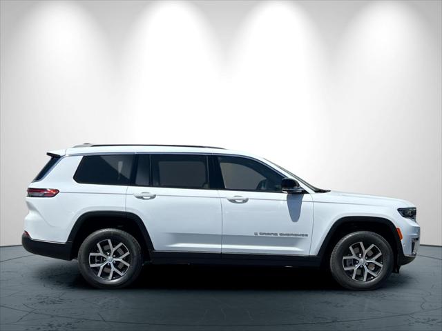 2025 Jeep Grand Cherokee GRAND CHEROKEE L LIMITED 4X4