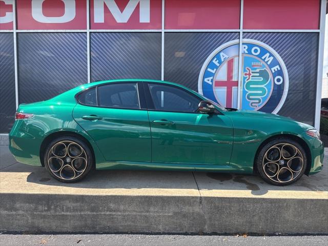 2025 Alfa Romeo Giulia GIULIA INTENSA AWD 2025 Alfa Romeo Giulia GIULIA INTENSA AWD