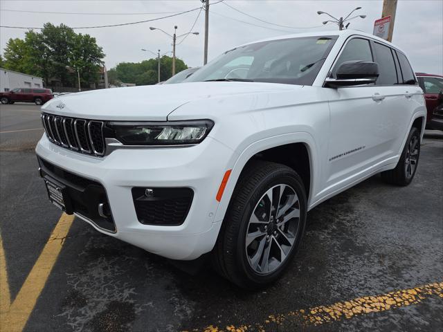 2025 Jeep Grand Cherokee GRAND CHEROKEE OVERLAND 4X4