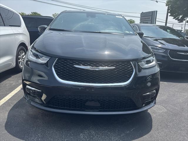 2025 Chrysler Pacifica PACIFICA SELECT