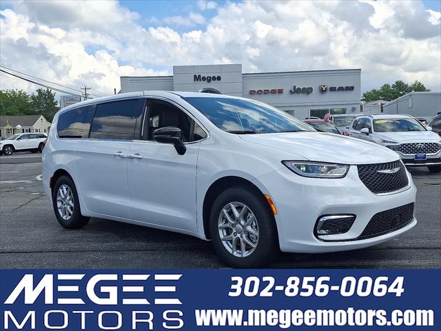 2025 Chrysler Pacifica PACIFICA SELECT