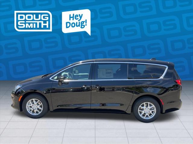 2025 Chrysler Voyager VOYAGER LX