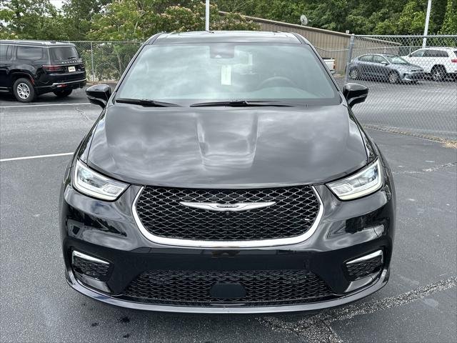 2025 Chrysler Pacifica PACIFICA SELECT
