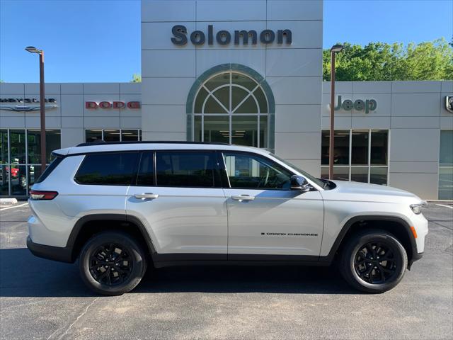 2025 Jeep Grand Cherokee GRAND CHEROKEE L ALTITUDE X 4X4
