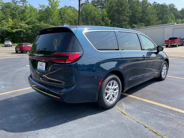 2025 Chrysler Pacifica PACIFICA SELECT
