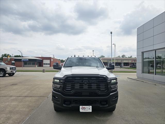 2025 RAM Ram 3500 RAM 3500 TRADESMAN CREW CAB 4X4 8 BOX 2025 RAM Ram 3500 RAM 3500 TRADESMAN CREW CAB 4X4 8 BOX