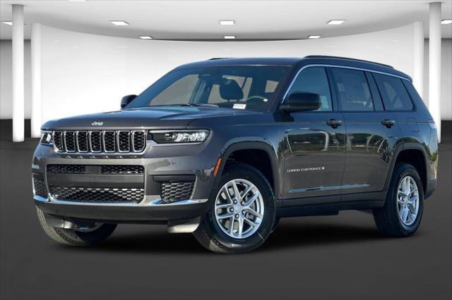 2025 Jeep Grand Cherokee GRAND CHEROKEE L LAREDO X 4X2