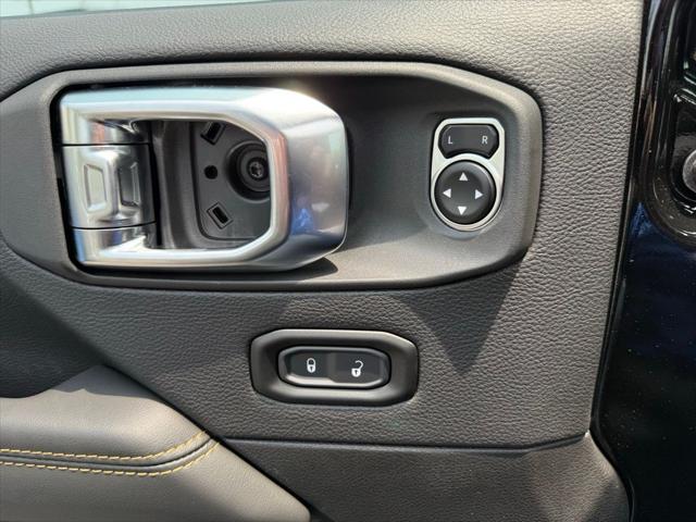 2025 Jeep Wrangler WRANGLER 4-DOOR RUBICON 392