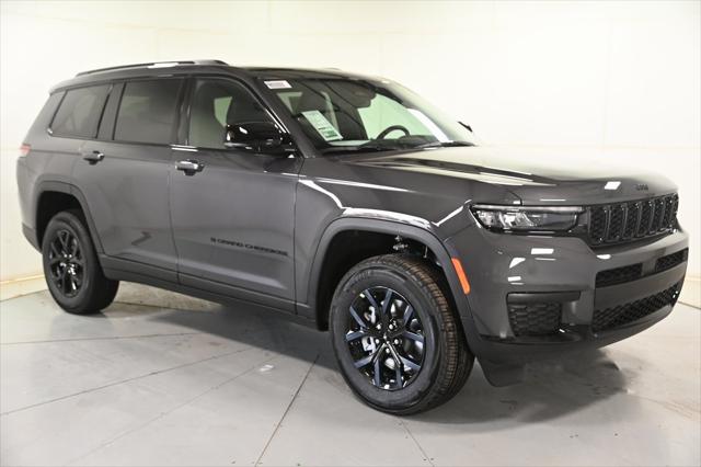 2025 Jeep Grand Cherokee GRAND CHEROKEE L ALTITUDE X 4X2