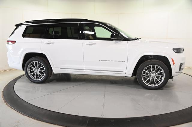 2025 Jeep Grand Cherokee GRAND CHEROKEE L SUMMIT 4X4