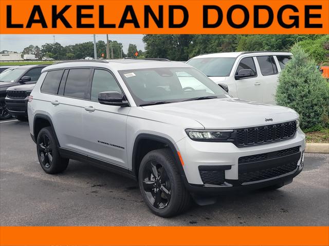2025 Jeep Grand Cherokee GRAND CHEROKEE L ALTITUDE X 4X4