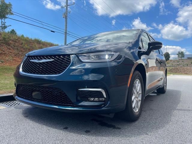 2025 Chrysler Pacifica PACIFICA SELECT