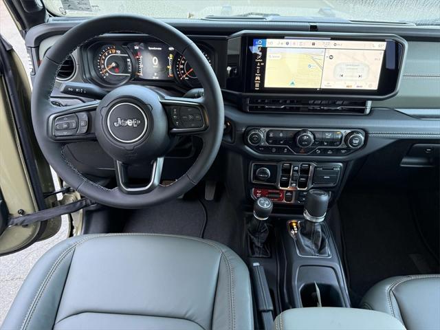 2025 Jeep Gladiator GLADIATOR MOJAVE X 4X4