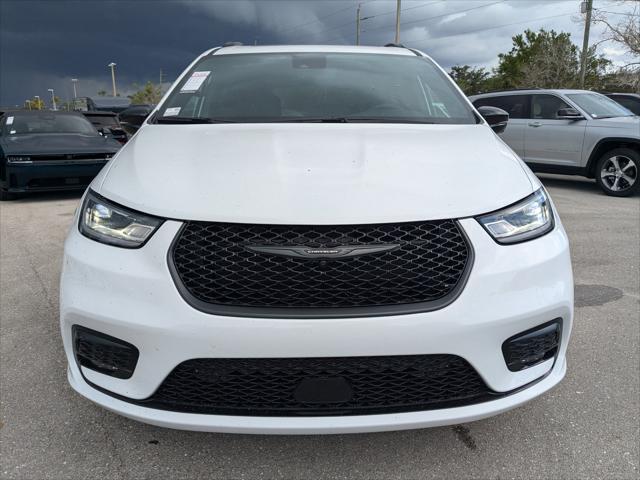 2025 Chrysler Pacifica PACIFICA LIMITED AWD