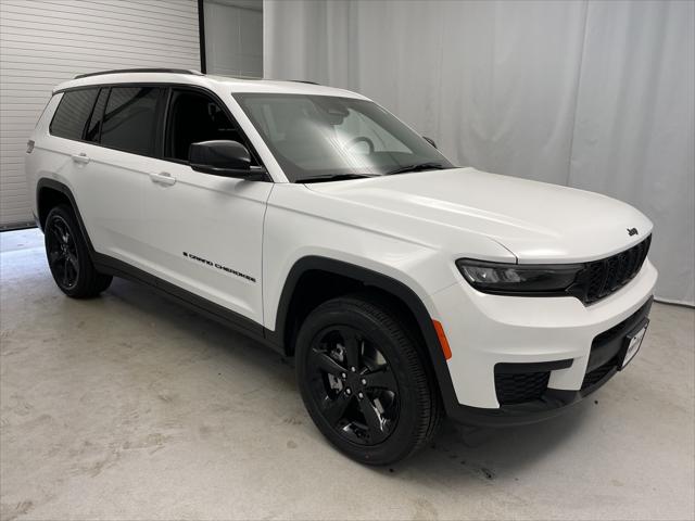 2025 Jeep Grand Cherokee GRAND CHEROKEE L ALTITUDE X 4X4