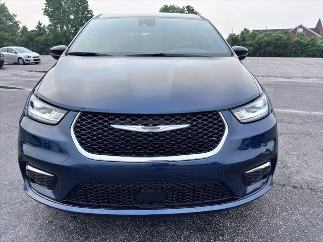2025 Chrysler Pacifica PACIFICA SELECT