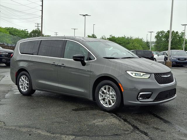 2025 Chrysler Pacifica PACIFICA SELECT
