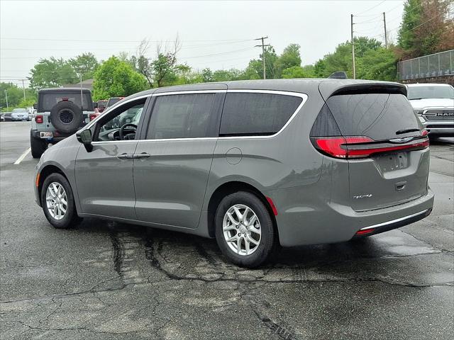 2025 Chrysler Pacifica PACIFICA SELECT
