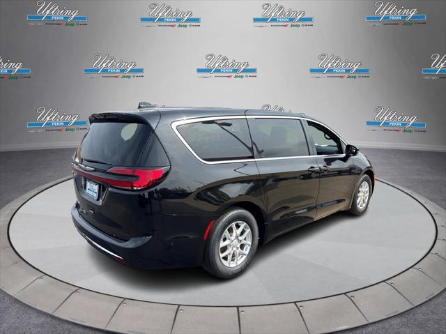 2025 Chrysler Pacifica PACIFICA SELECT