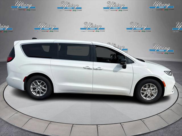 2025 Chrysler Pacifica PACIFICA SELECT