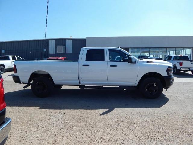 2025 RAM Ram 3500 RAM 3500 TRADESMAN CREW CAB 4X4 8 BOX
