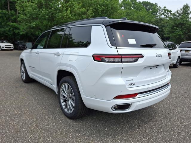 2025 Jeep Grand Cherokee GRAND CHEROKEE L SUMMIT 4X4