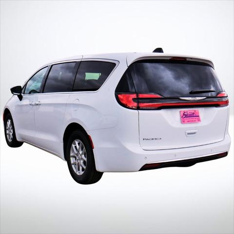 2025 Chrysler Pacifica PACIFICA SELECT