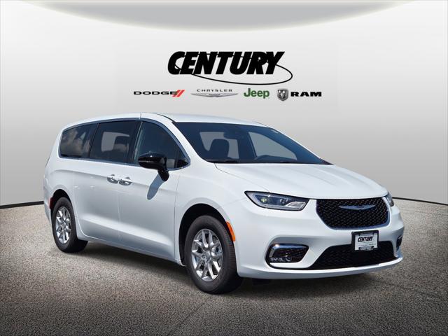 2025 Chrysler Pacifica PACIFICA SELECT