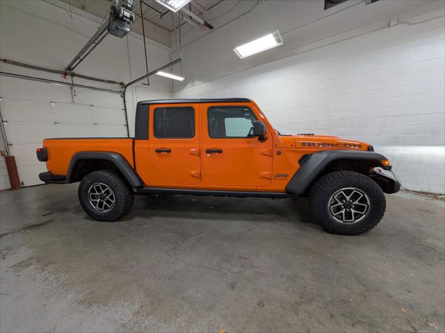 2025 Jeep Gladiator GLADIATOR RUBICON 4X4