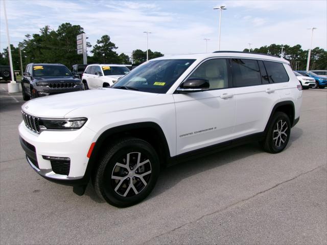 2025 Jeep Grand Cherokee GRAND CHEROKEE L LIMITED 4X4