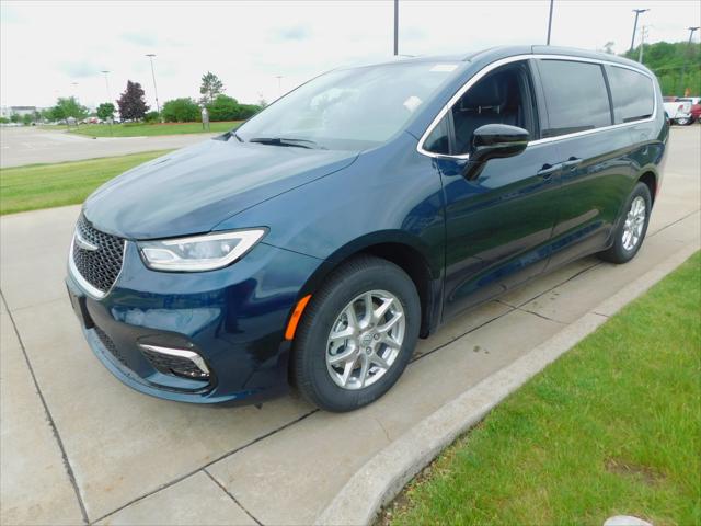 2025 Chrysler Pacifica PACIFICA SELECT