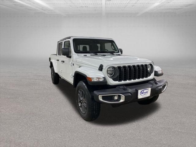 2025 Jeep Gladiator GLADIATOR SPORT S 4X4