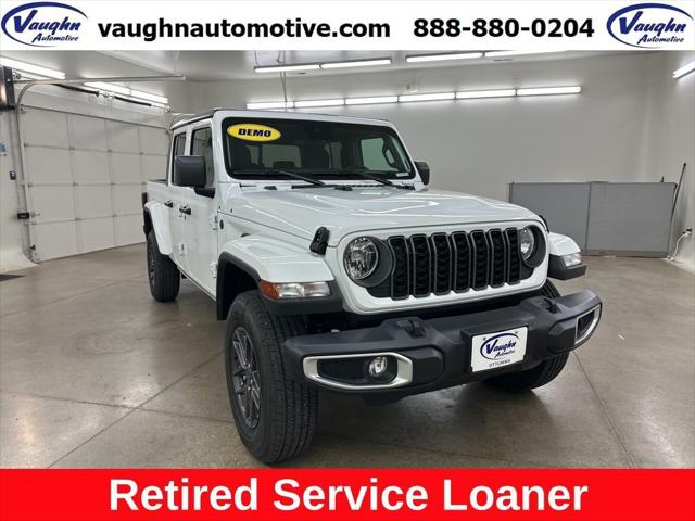 2025 Jeep Gladiator GLADIATOR SPORT S 4X4