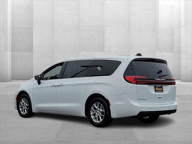 2025 Chrysler Pacifica PACIFICA SELECT
