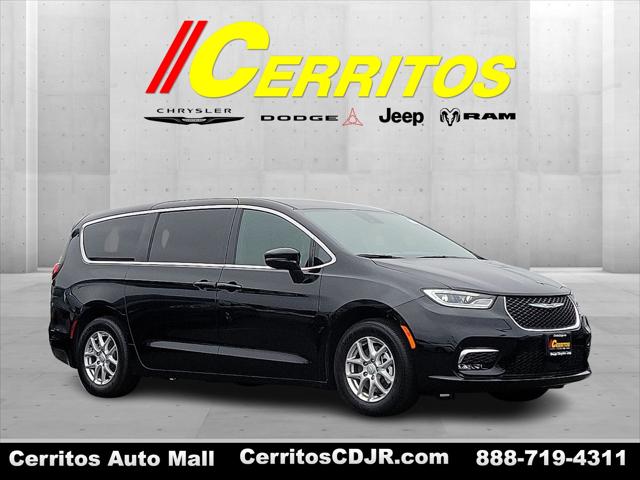 2025 Chrysler Pacifica PACIFICA SELECT