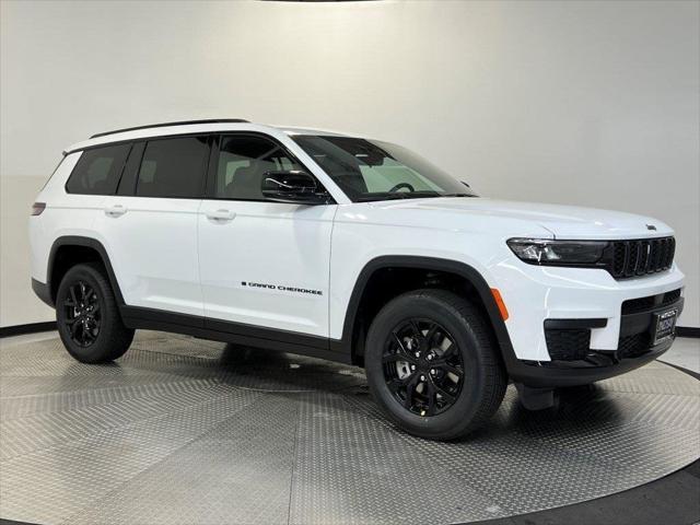 2025 Jeep Grand Cherokee GRAND CHEROKEE L ALTITUDE X 4X4