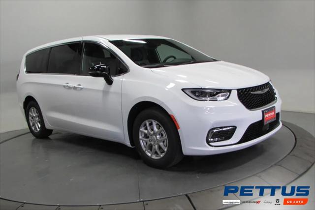 2025 Chrysler Pacifica PACIFICA SELECT