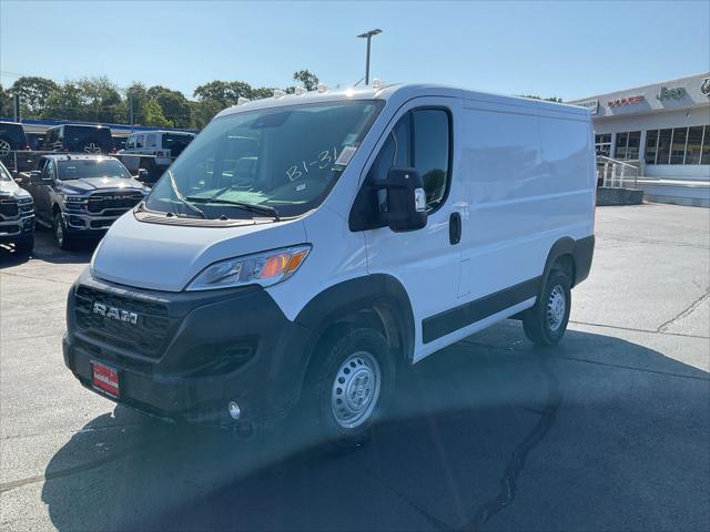 2025 RAM Ram ProMaster RAM PROMASTER 1500 TRADESMAN CARGO VAN LOW ROOF 118 WB