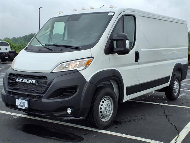 2025 RAM Ram ProMaster RAM PROMASTER 2500 TRADESMAN CARGO VAN LOW ROOF 136 WB