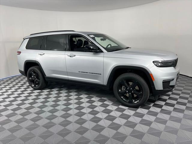 2025 Jeep Grand Cherokee GRAND CHEROKEE L LIMITED 4X2