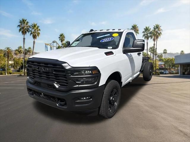 2025 RAM Ram 3500 Chassis Cab RAM 3500 TRADESMAN CHASSIS REGULAR CAB 4X2 60 CA