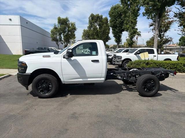 2025 RAM Ram 3500 Chassis Cab RAM 3500 TRADESMAN CHASSIS REGULAR CAB 4X2 60 CA