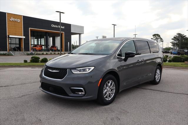 2025 Chrysler Pacifica PACIFICA SELECT