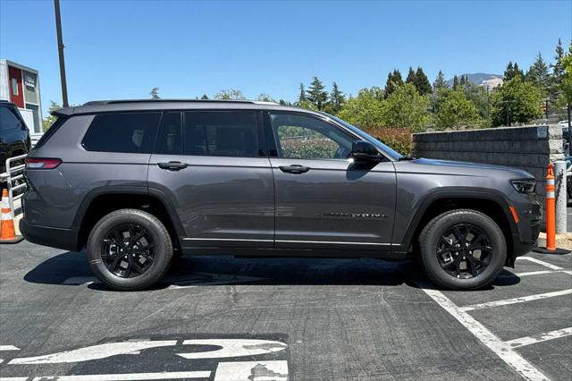 2025 Jeep Grand Cherokee GRAND CHEROKEE L ALTITUDE X 4X4