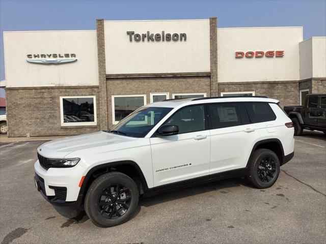 2025 Jeep Grand Cherokee GRAND CHEROKEE L ALTITUDE X 4X4